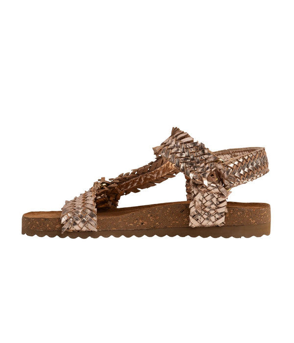 The Everyday Woven Sandal in Champagne