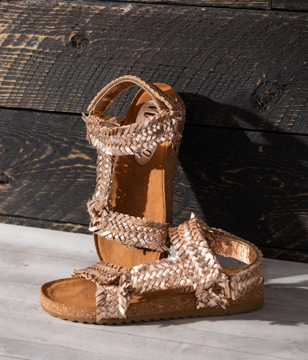 The Everyday Woven Sandal in Champagne