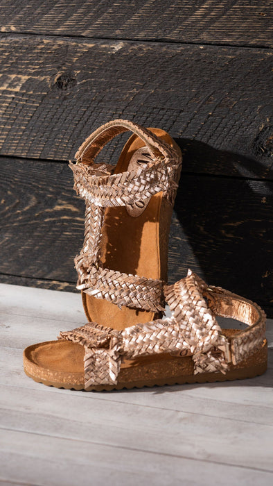 The Everyday Woven Sandal in Champagne