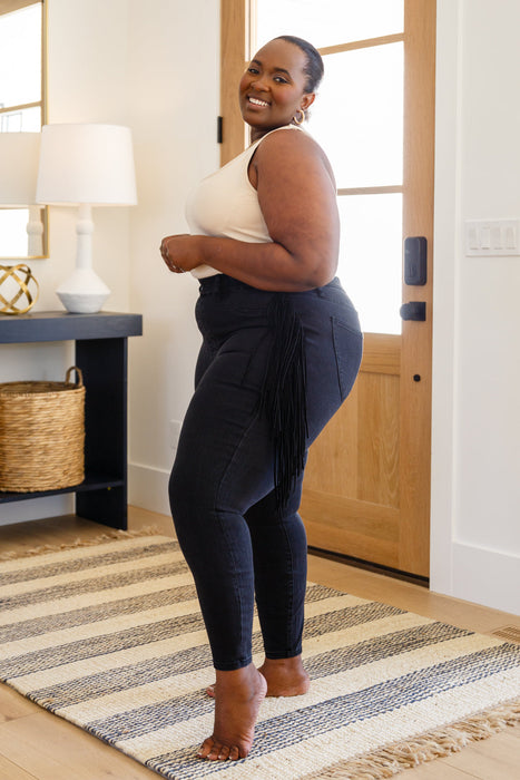 Side Fringe Skinny Jegging In Black