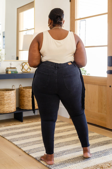 Side Fringe Skinny Jegging In Black