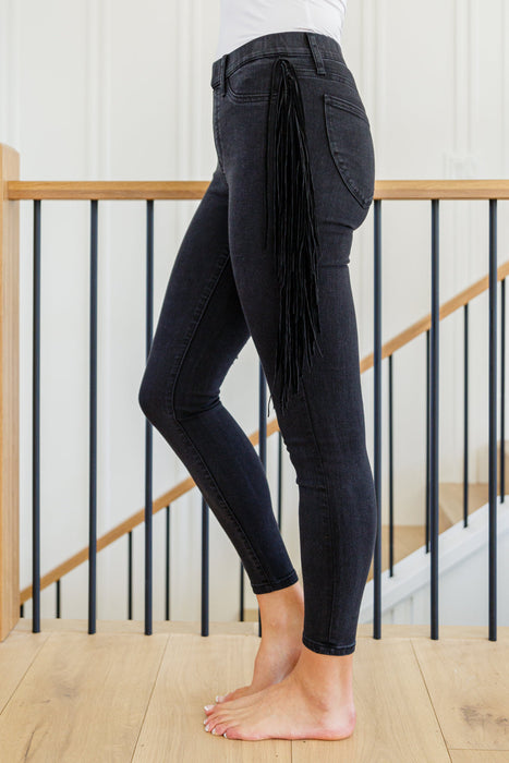 Side Fringe Skinny Jegging In Black
